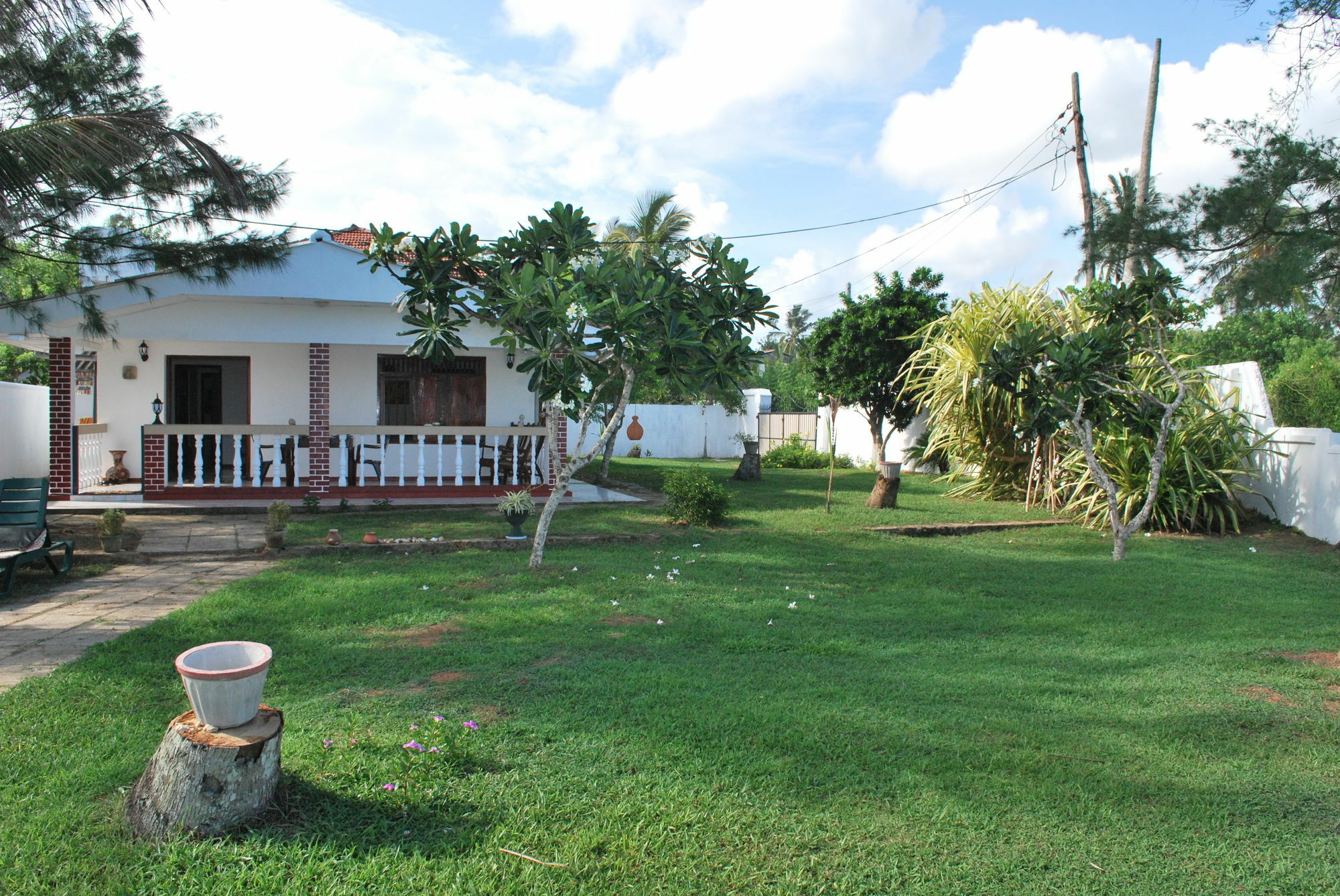 Beach House Mirissa Esterno foto